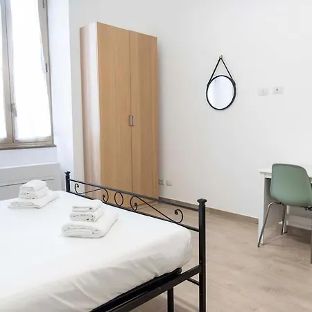 Domus Viola In San Giovanni Ρώμη