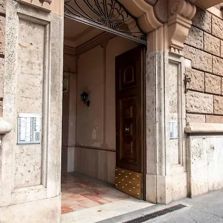 公寓 Domus Viola In San Giovanni